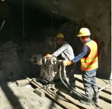 洛阳水下抗分散灌浆料特点 水下不分散注浆料介绍